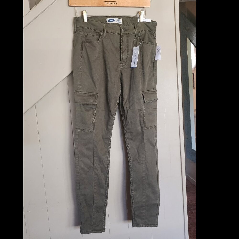 Old Navy Rockstar Super Skinny Jeans, NEW! Size 6, Sateen/metallic sheen